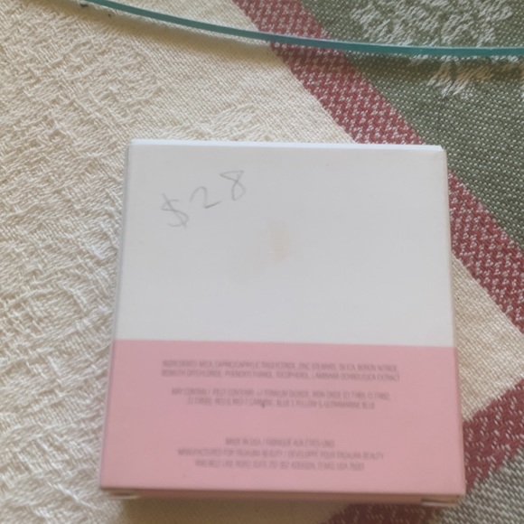 TRUAURA BEAUTY Blush  CORAL COLOR BALANCE BLUSH - Picture 4 of 5